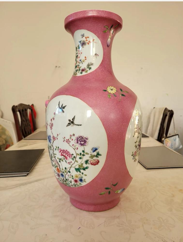 中国陶磁器花瓶龍紋居仁堂製在銘粉彩色釉-